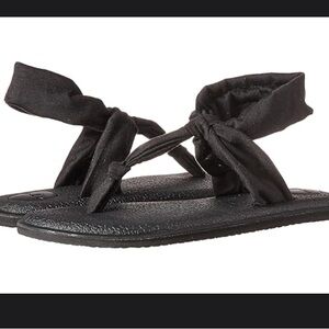 Sonuk black Yoga Sling Ella size 6